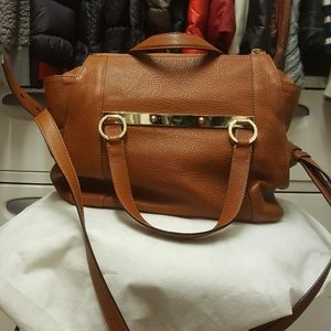 Hand bag
